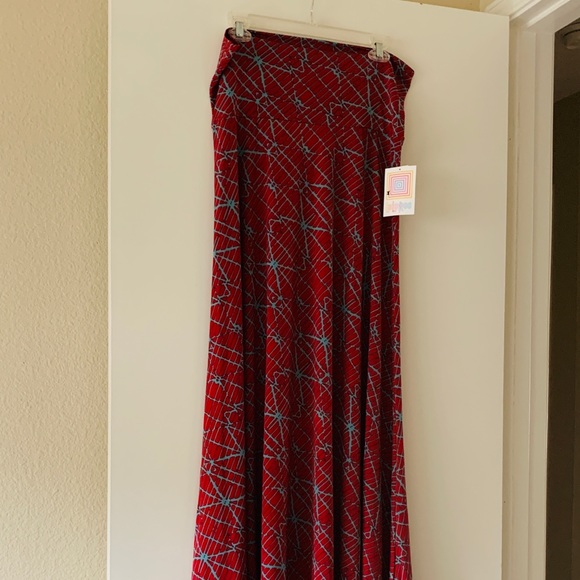 L LuLaRoe Maxi in Brilliant Red and Teal - Picture 1 of 5